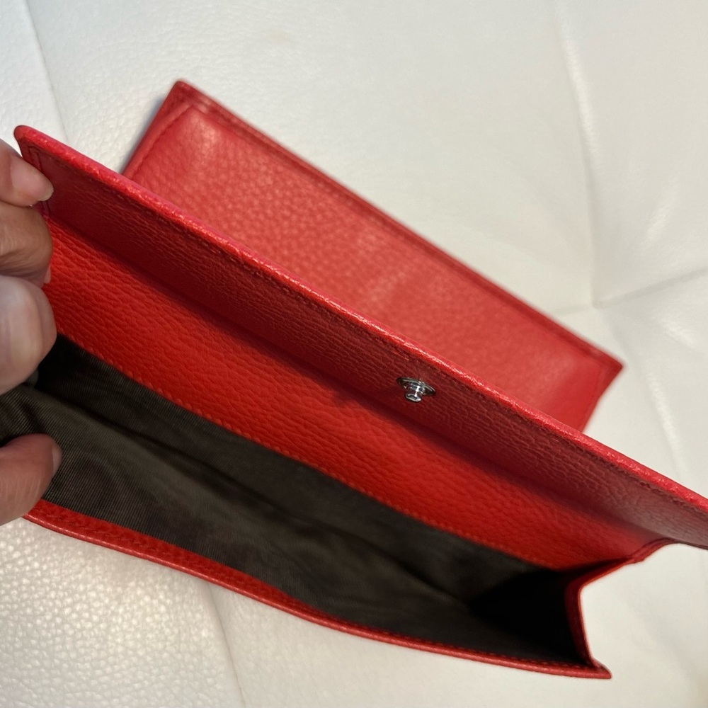 GUCCI red wallet !! - Picture 6 of 7